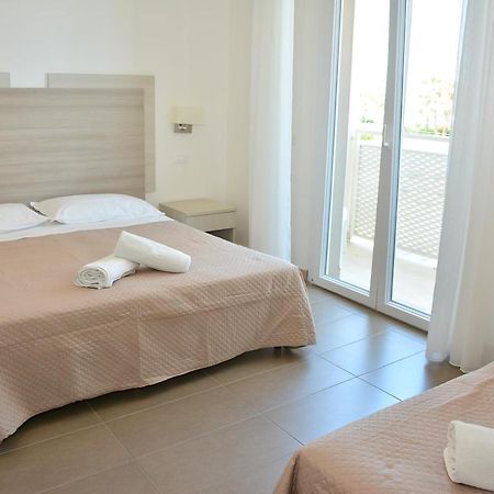 Hotel Marisa ริชโชเน ภายนอก รูปภาพ